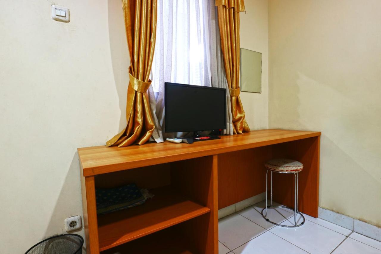 Sabrina Guest House Jakarta Exterior foto